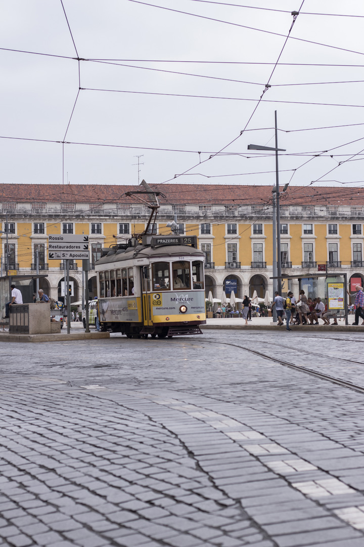 Justmyself-Travelblog-lissabon-portugal-travel-diary-tram-americanos-electrico28-strassenbahn-2