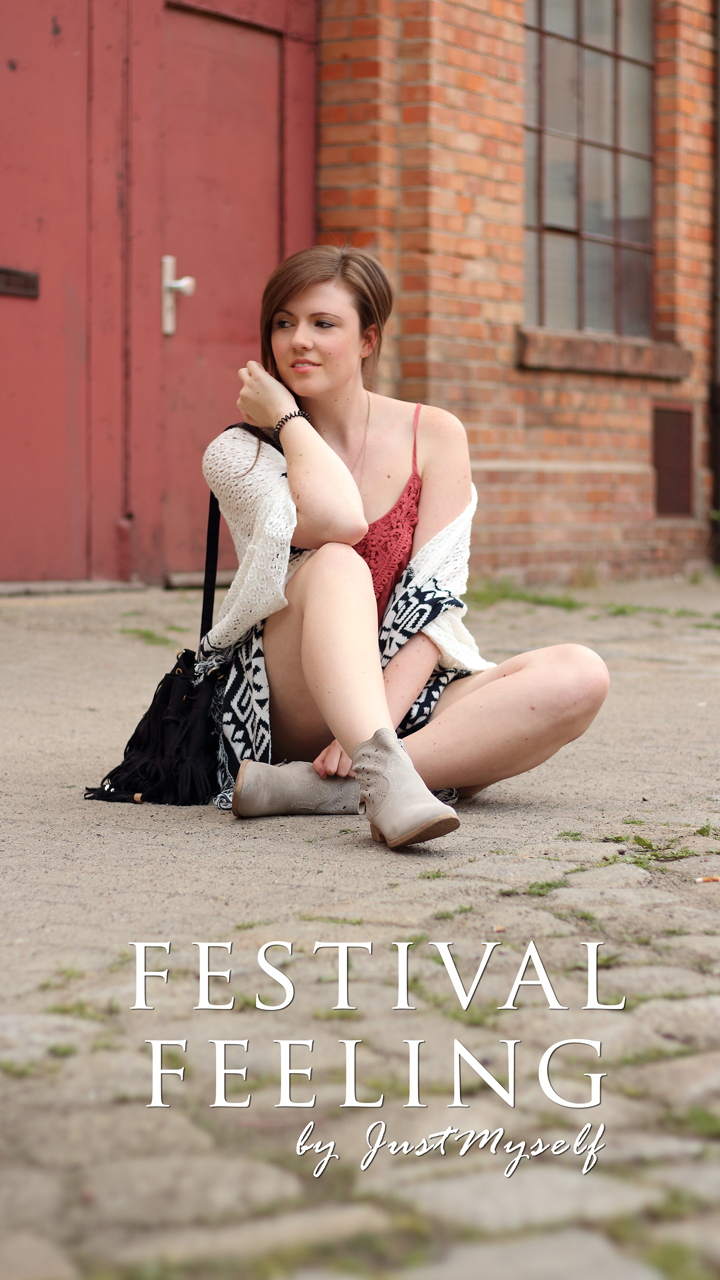justmyself-fashionblog-deutschland-festival-outfit-fransencardigan-shorts-boots-titel