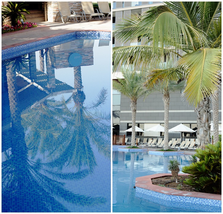 justmyself-travelblog-radisson-blu-yas-island-abu-dhabi-pool-palme-daylight-great-relax_1