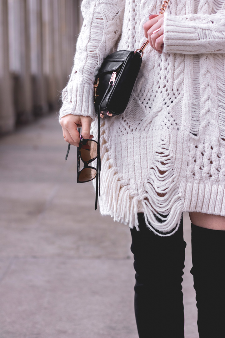 Sweater weather | Zara Pulloverkleid und Overknees